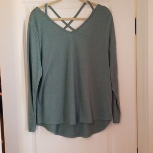 Cute old navy active top